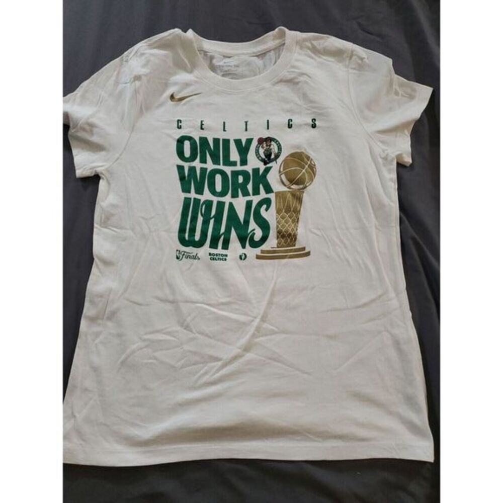 Boston Celtics Only Work Wins White Parade Champions Nike Basketball Womens‎ Med